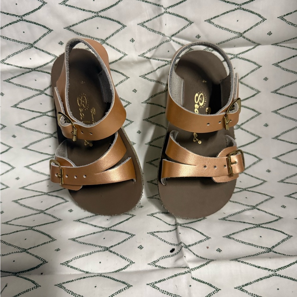 Little Kids Metallic Bronze Buckle Sandals
